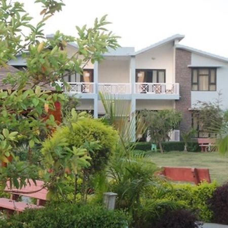 Anand Corbett Aamod Resort & Spa Corbett National Park 외부 사진